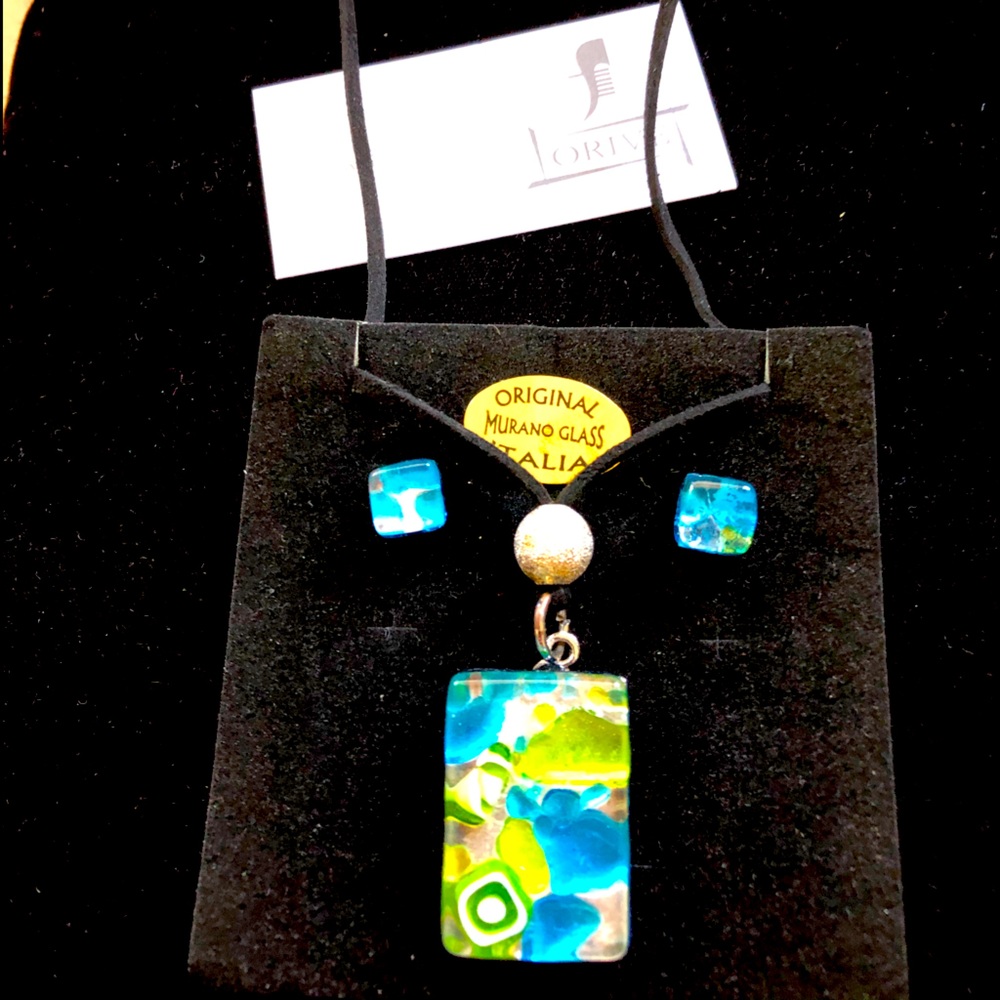 Murano glass necklace and earrings with crystal